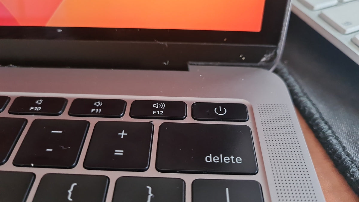 MacBook Pro 2017 detalle adicional