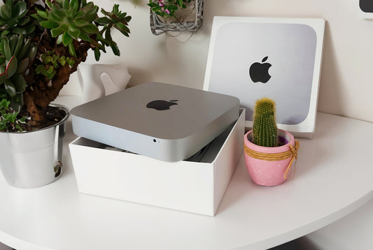 Apple Mac Mini i7 - Vista dall'alto nella scatola
