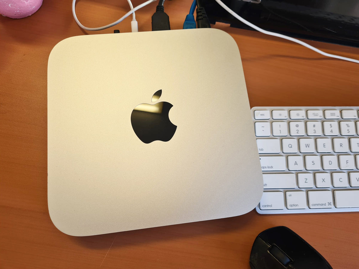 Apple Mac Mini i5 2.5 GHz 8GB RAM SSD 240GB