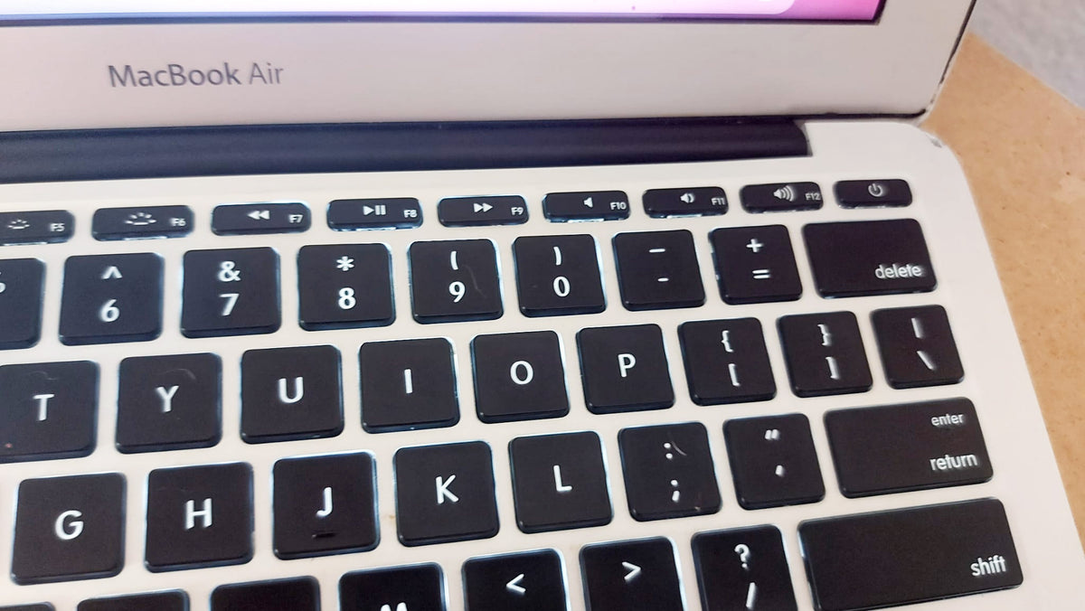 APPLE MACBOOK AIR 11 SSD Laptop RAM GB Portatil