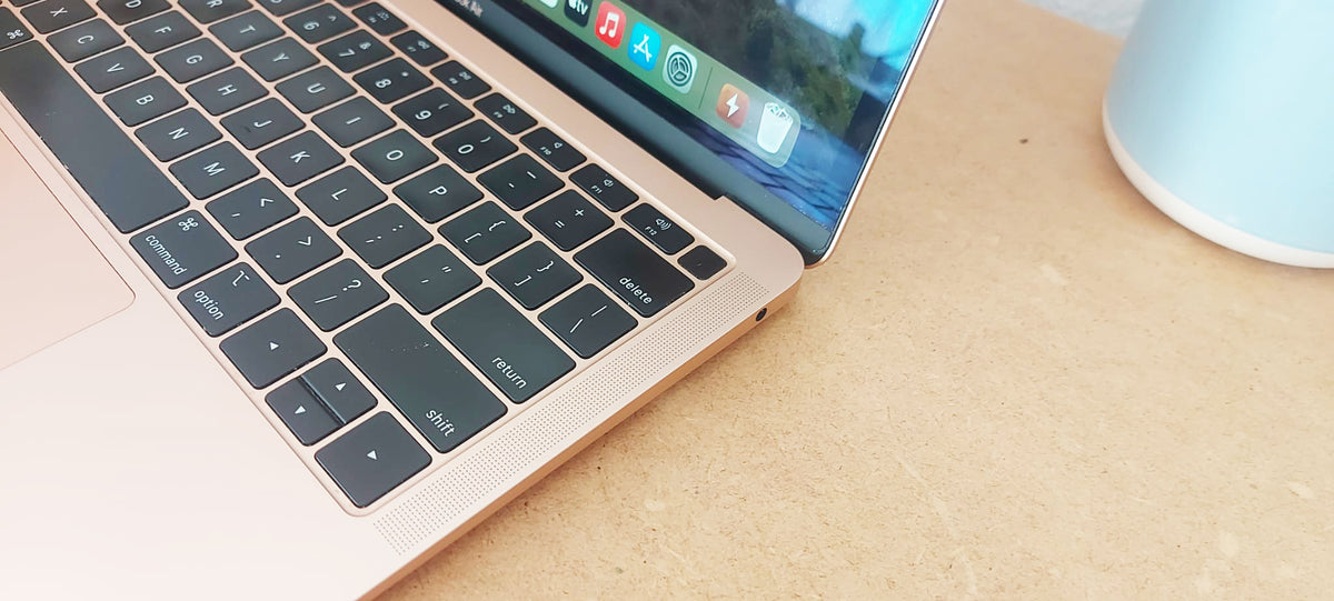 Apple MacBook Air 13" Retina (2019) Gold i5 8GB 128GB SSD