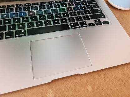 MacBook Air 11 2015 256GB SSD SEQUOIA MAC