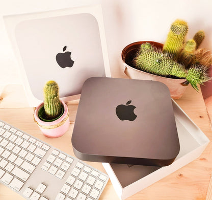 Apple Mac Mini 2018 Space Gray - top view closeup