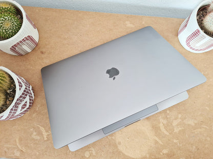 MacBook Pro 15 2019 - Vista adicional